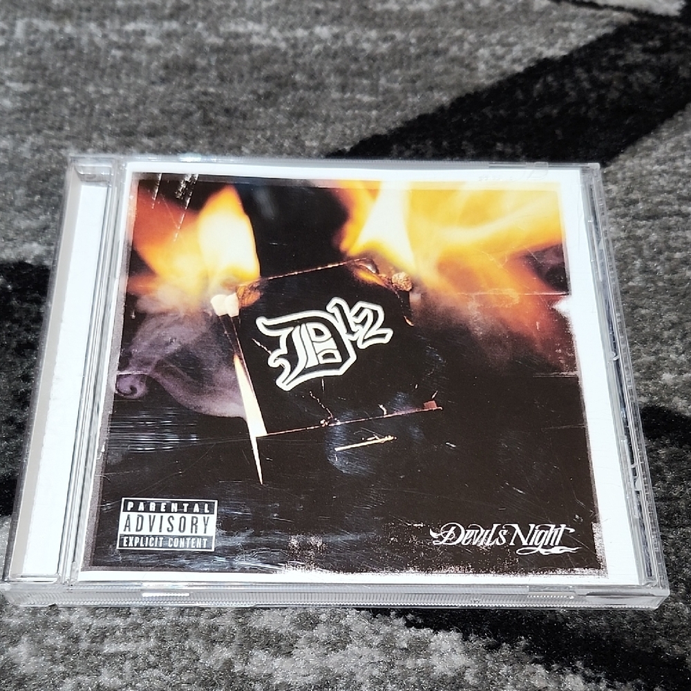 DEVILS NIGHT BY D12 CD ALBUM 2001 HIP-HOP EMINEM & DR. DRE